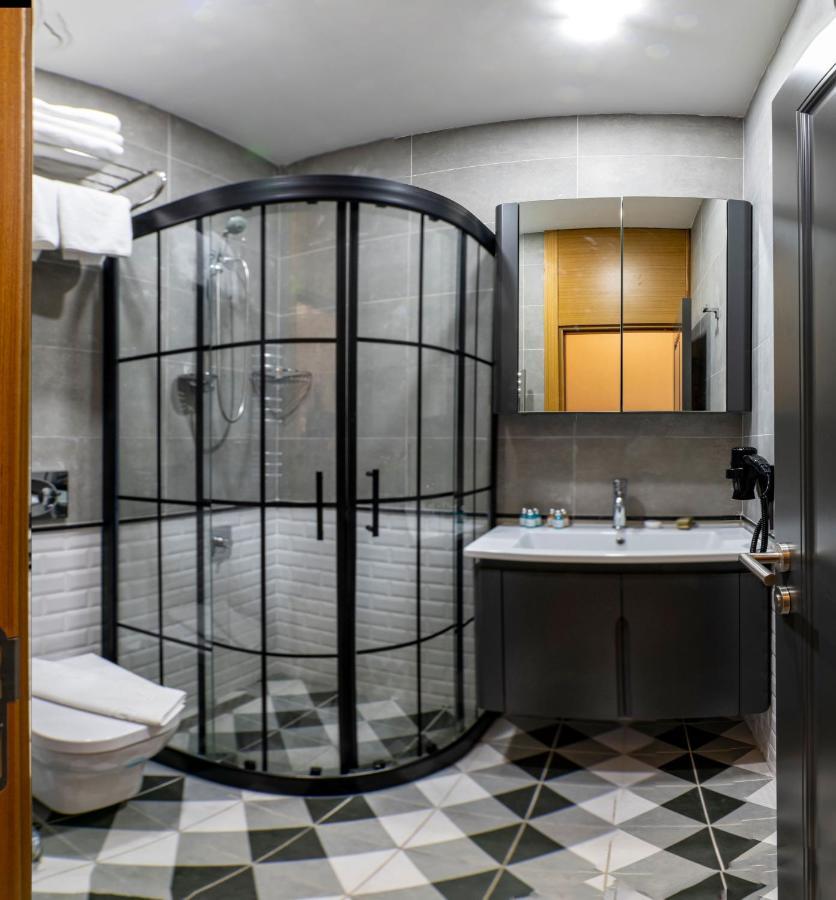 Confores Hotel Stambuł Zewnętrze zdjęcie
