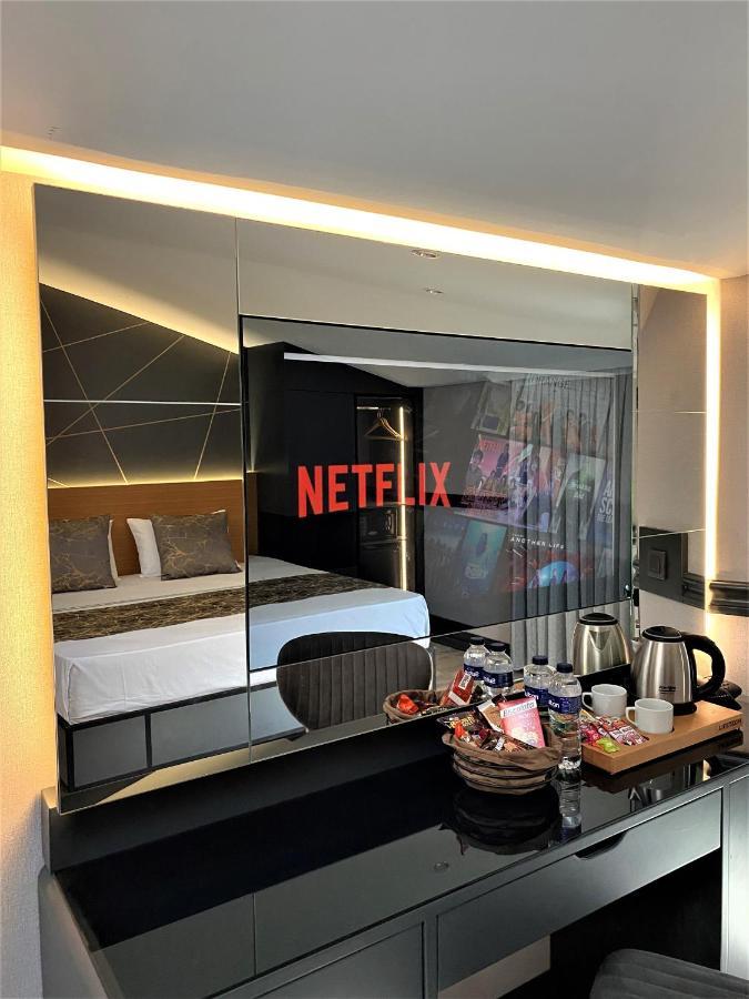 Confores Hotel Stambuł Zewnętrze zdjęcie